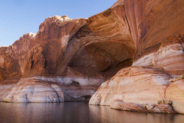 Utah, Glen Canyon Alcove in Fifty Mile Canyon